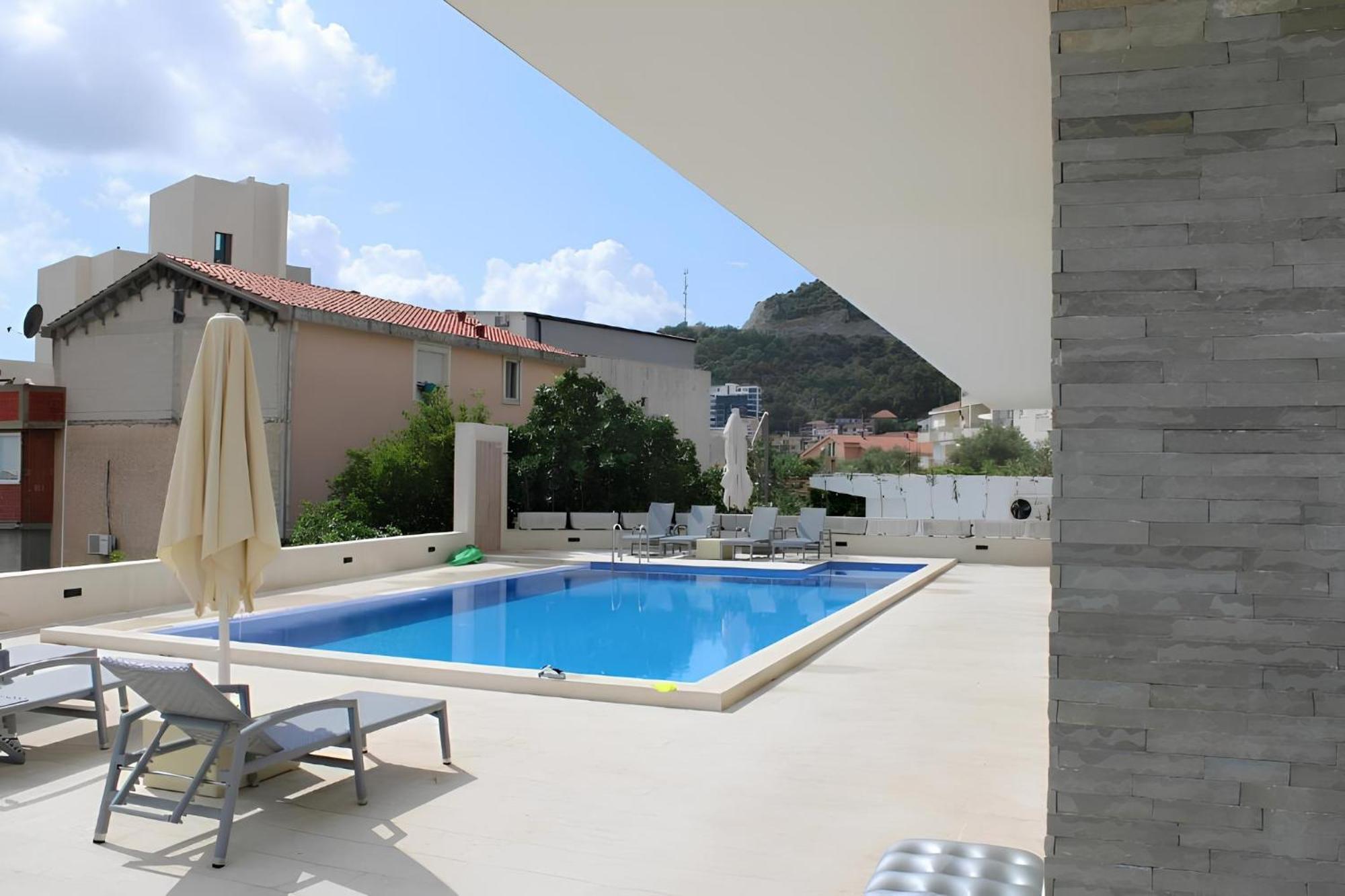 Adriatic Apartments Budva Buitenkant foto