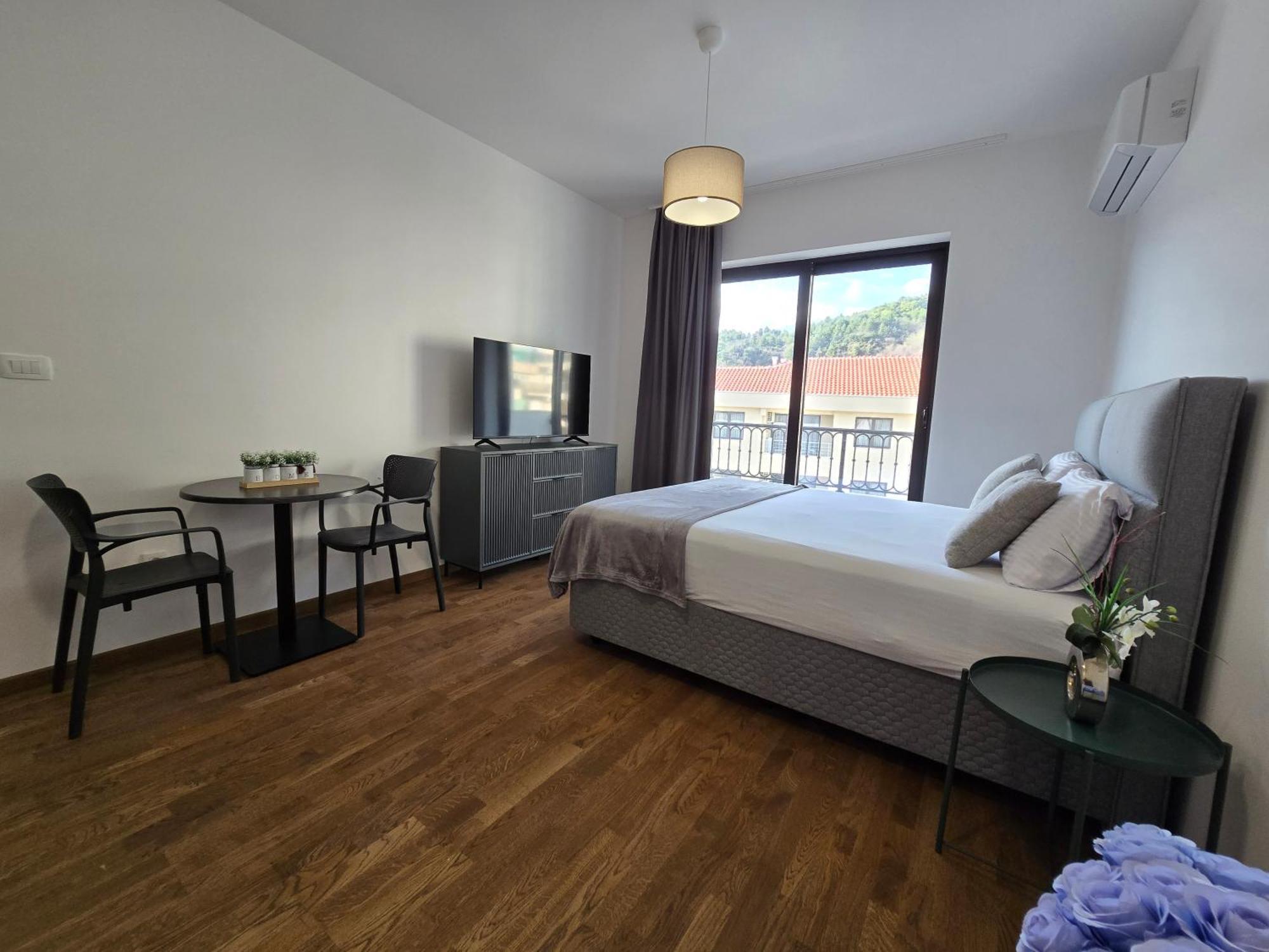 Adriatic Apartments Budva Buitenkant foto